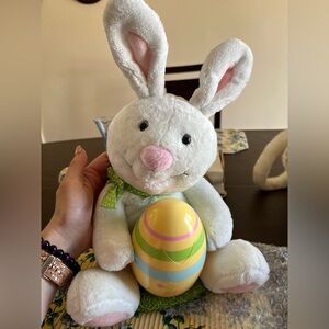 HALLMARK EASTER ROCKIN RABBIT